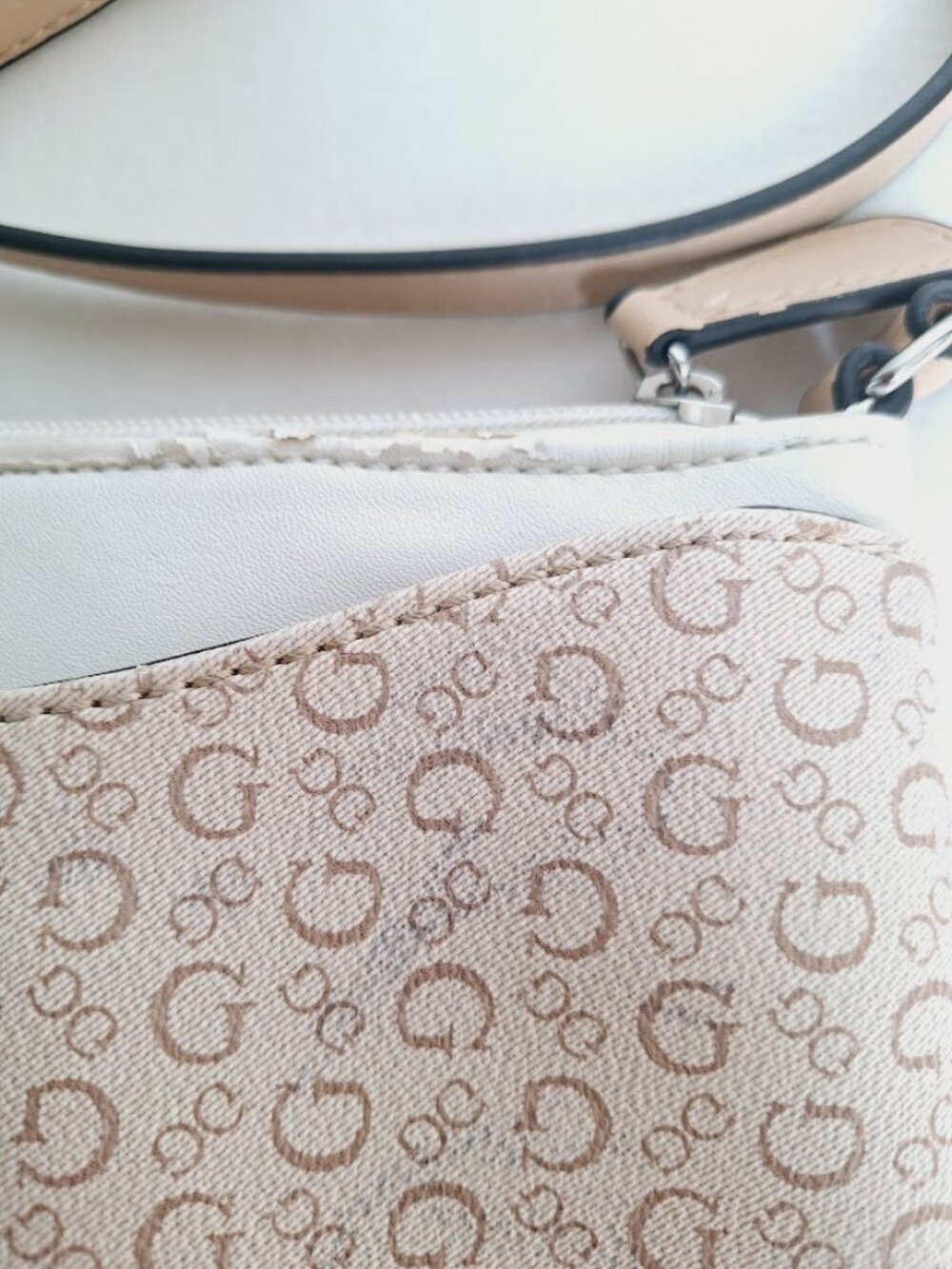 Guess Logo Crossbody Bag Cream Beige - Picture 4 of 9